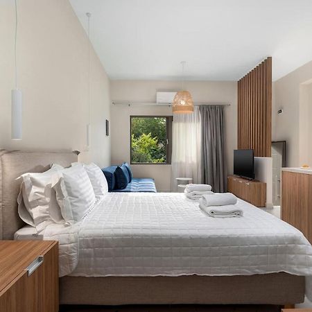 Ble Residence, Your Home Away From Home Panormos  ภายนอก รูปภาพ